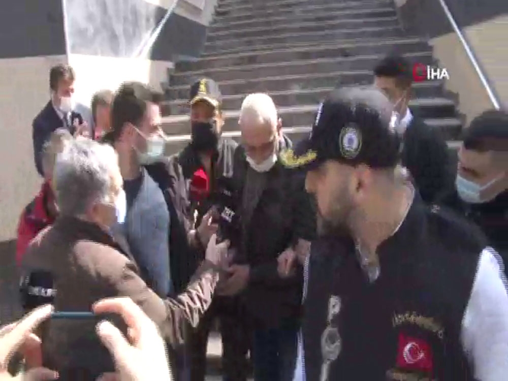 Kartal’da miras kavgası yüzünden 4 akrabasını öldüren muhtar tutuklandı