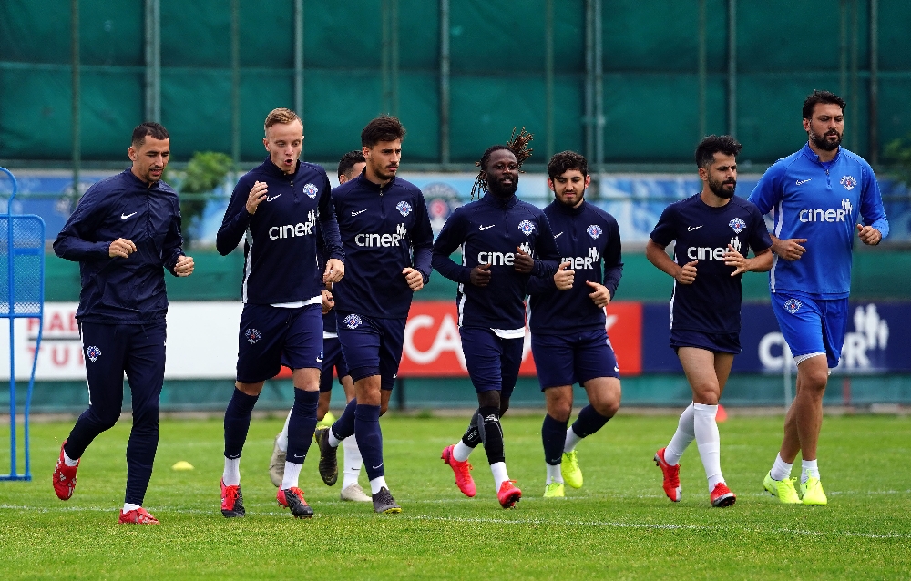 Kasımpaşa, Fenerbahçe maçı hazırlıklarını sürdürdü