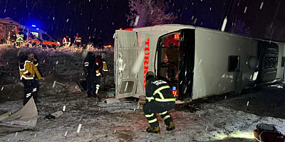 Kastamonu'da yolcu otobüsü devrildi! 6 kişi öldü, 33 kişi yaralandı