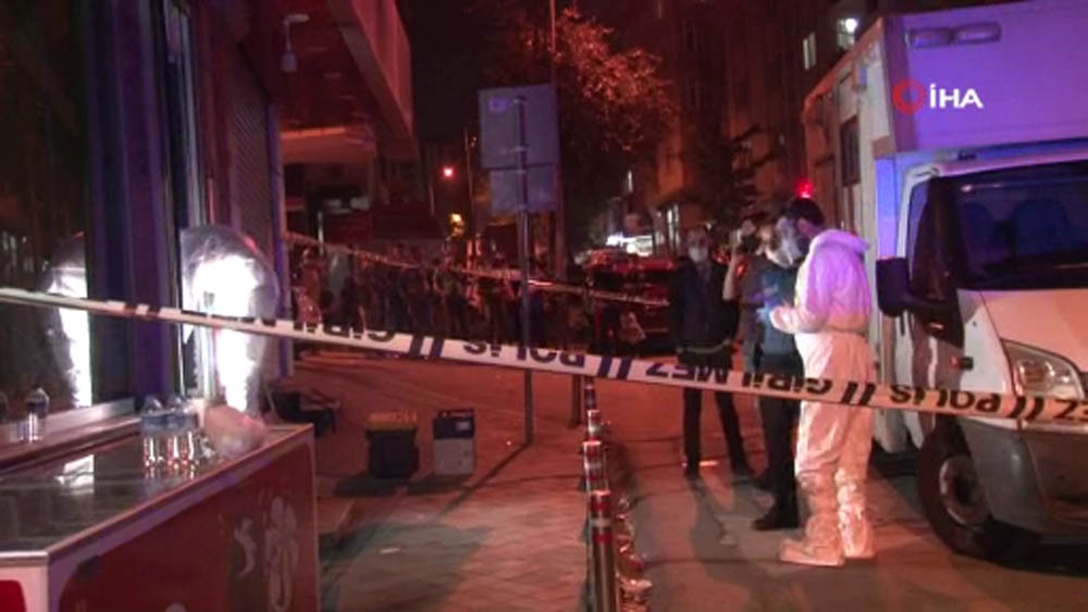 Kavgayı ayırmak isterken canından oldu