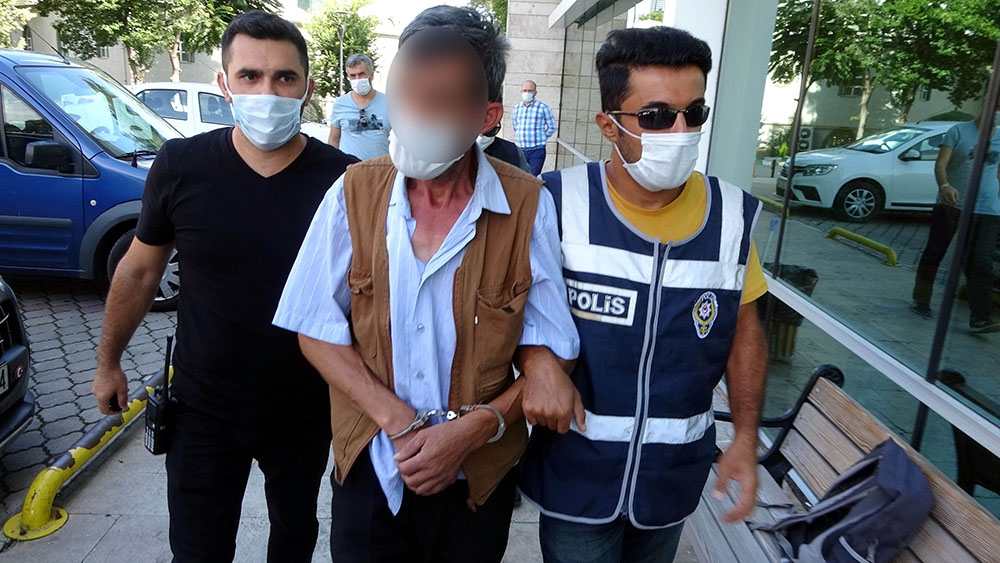Kayınvalidesinin evini yakarken kameraya yakalanan damat adliyeye sevk edildi