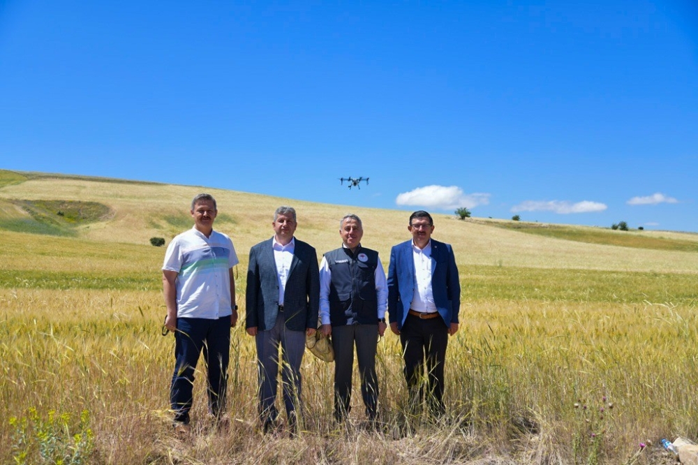 Kayseri’de süne ile mücadele de ilk defa ’Drone’ kullanıldı
