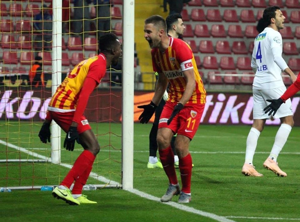 Kayserispor 7 kafa golü attı