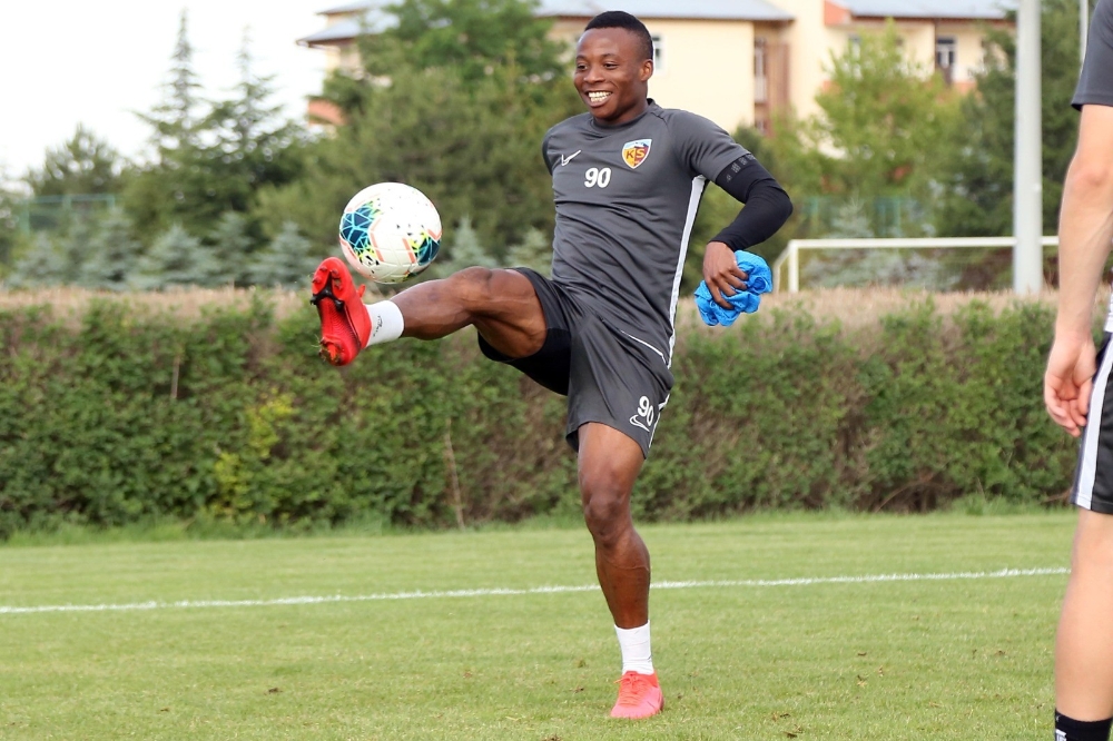 Kayserispor Anthony’i kiralık gönderdi
