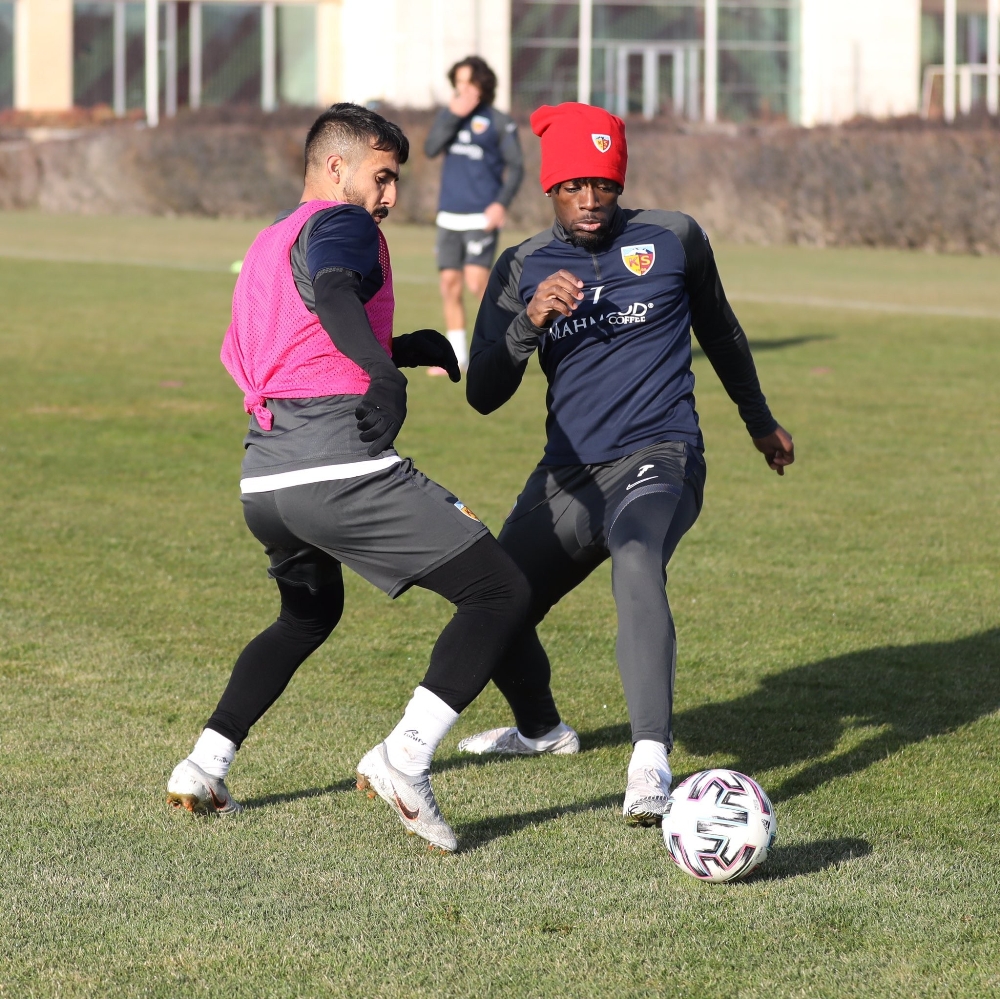 Kayserispor, Gençlerbirliği maçı hazırlıklarına başladı