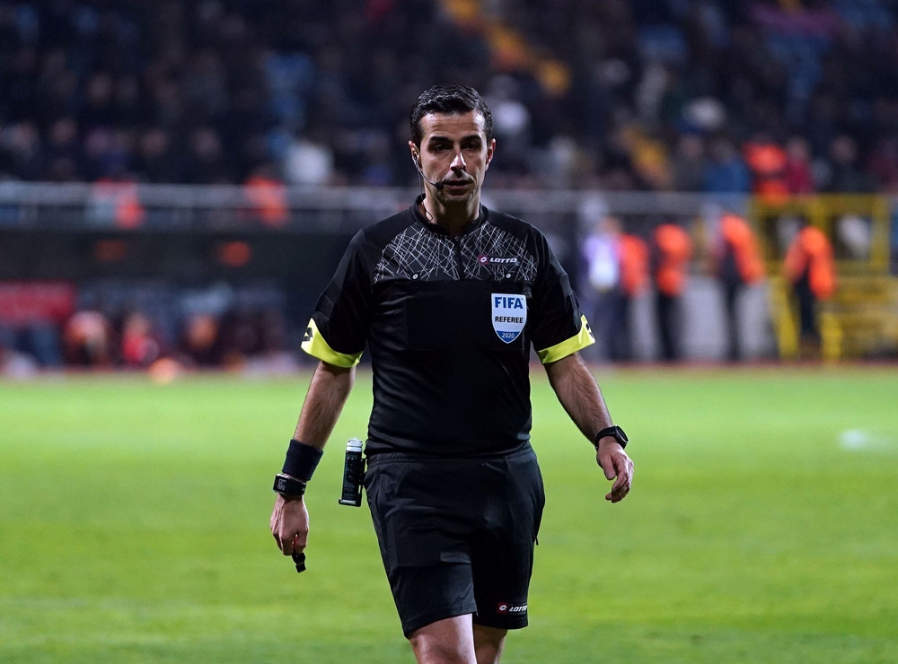 Kayserispor-Göztepe maçını Mete Kalkavan yönetecek