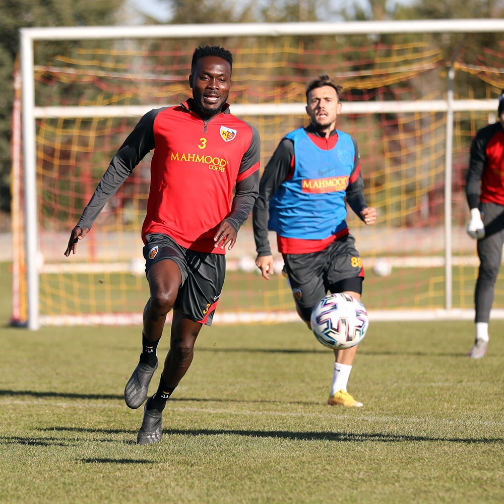 Kayserispor, Karagümrük maçı hazırlıklarını sürdürüyor