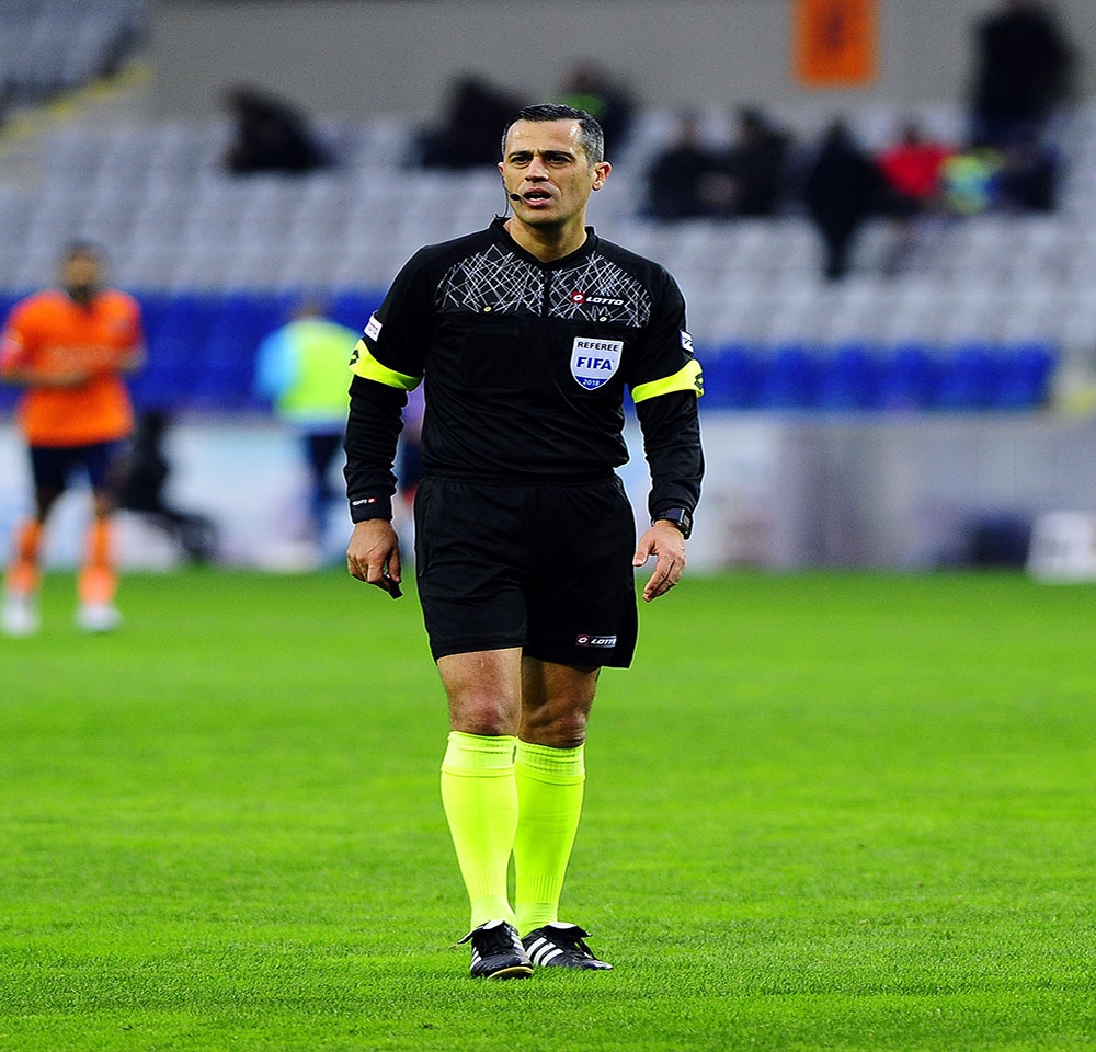 Kayserispor-Karagümrük maçını Alper Ulusoy yönetecek
