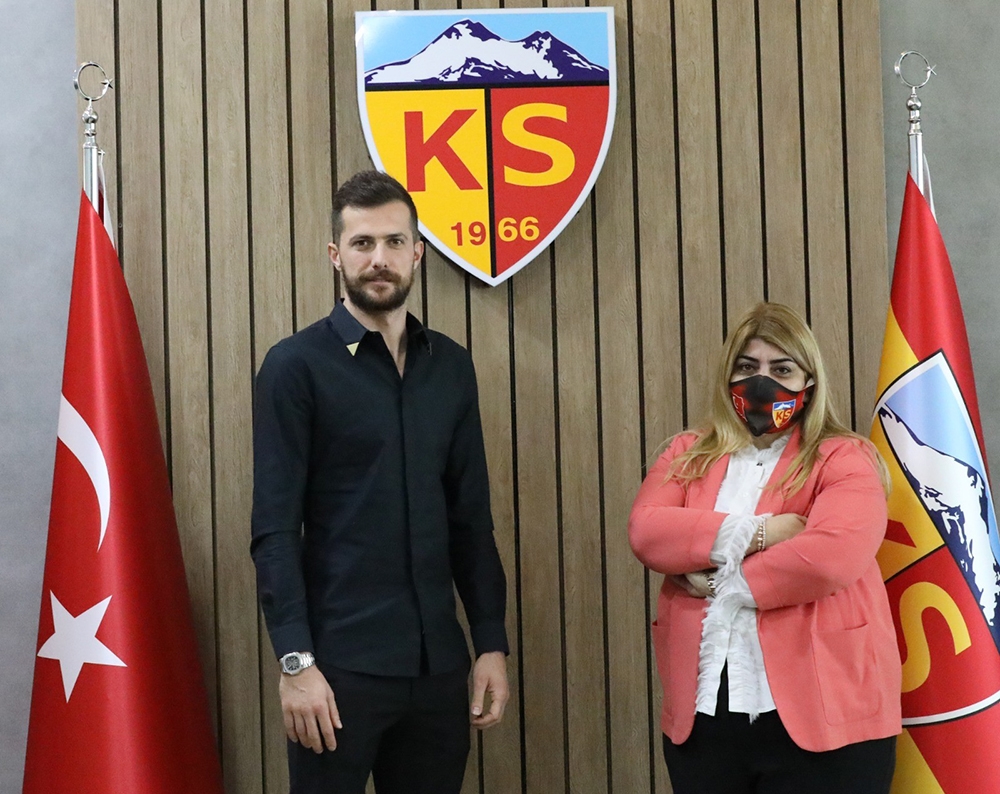 Kayserispor, Uğur Demirok’u açıkladı