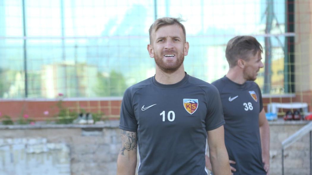 Kayserisporlu Pedro Henrique hırs küpü