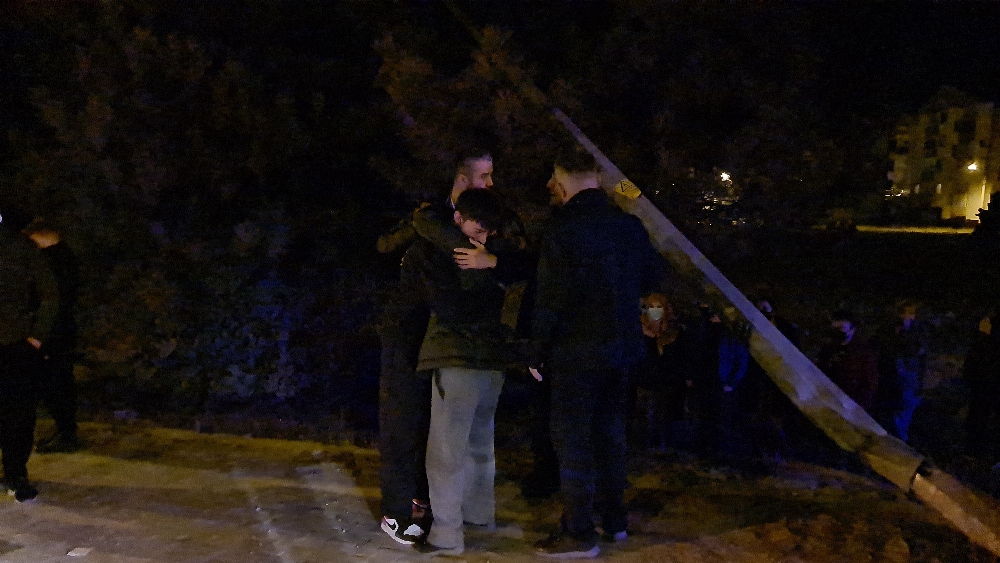 Kaza yaptı, kimse sakinleştiremeyince gözyaşlarına boğuldu