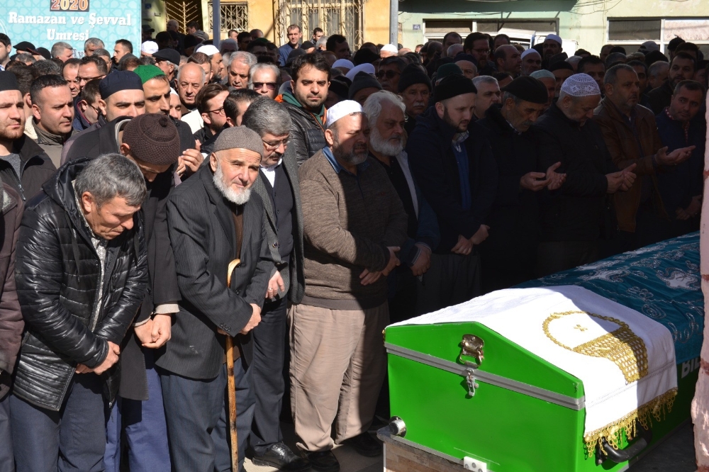 Kazada ölen Bilecikli pilot adayı son yolculuğuna uğurlandı
