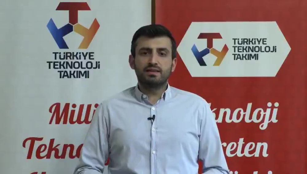 “Kazandığımız tazminatları iletişim fakültesi öğrencilerine burs olarak dağıtmaya karar verdik”