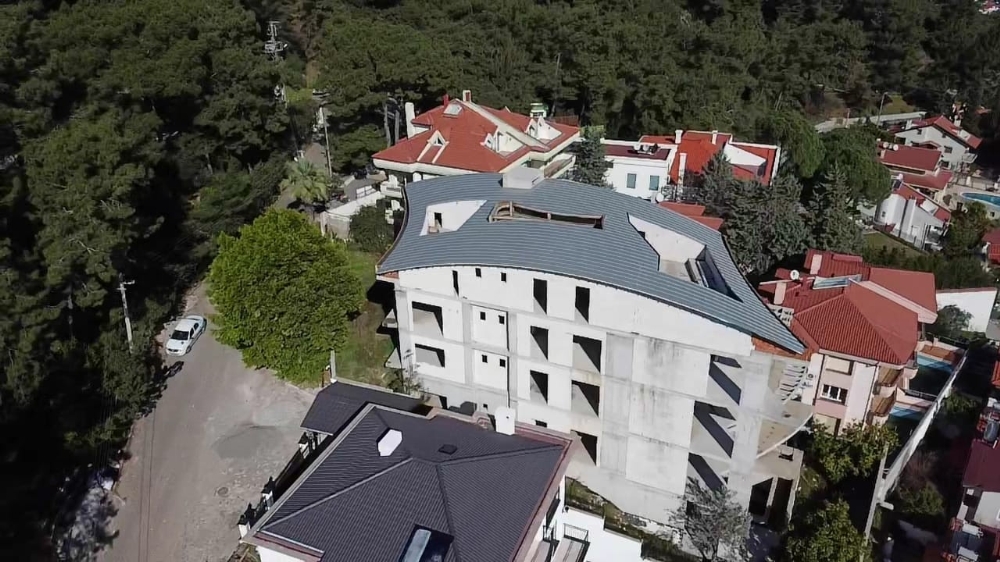 Kenan Evren’in metrekaresine 35 lira ödeyerek aldığı arsayı ve inşaatı kimse satın almıyor