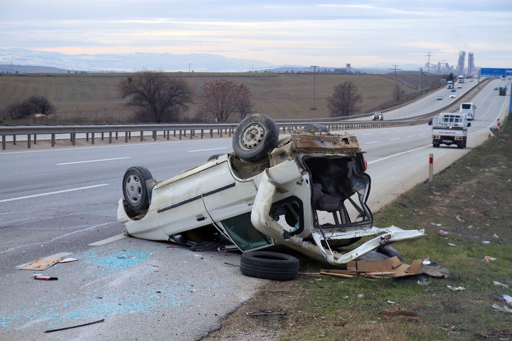 Kendini Unuttu Otomobilinin Derdine Düştü