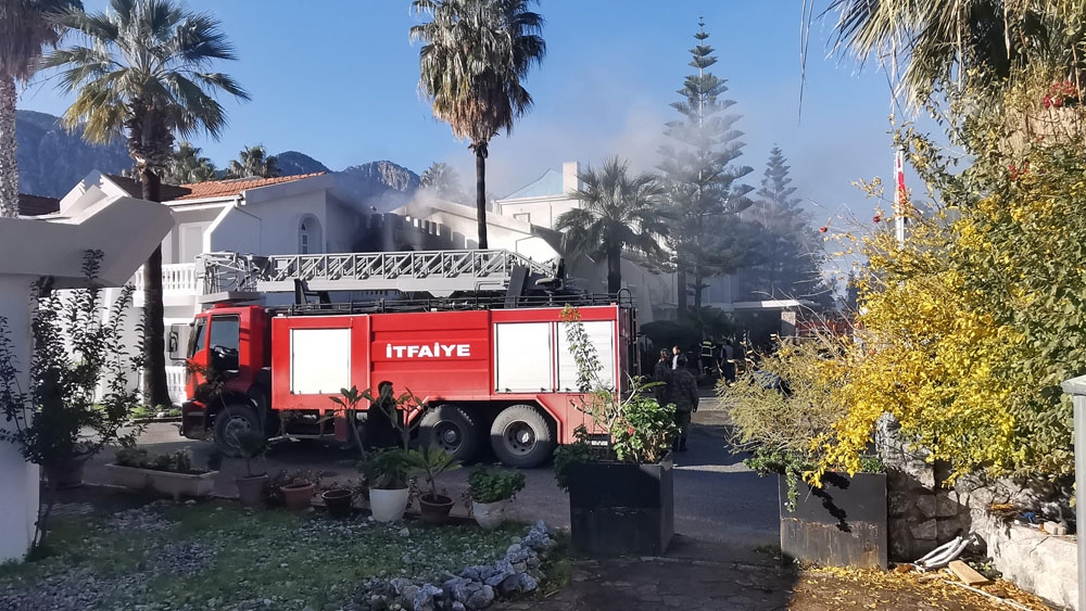 Kıbrısta Otelde Yangın: 1 Ölü
