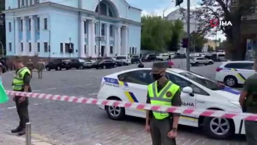 Kiev’de bankada rehine krizi
