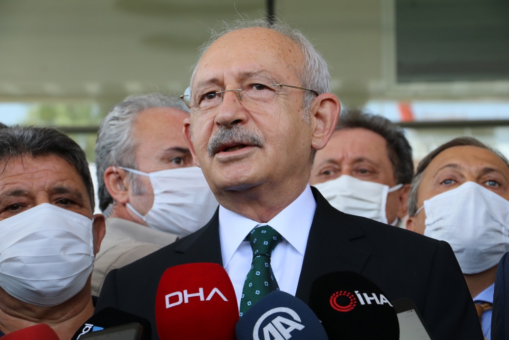 Kılıçdaroğlu ’Son derece mutluyuz’ diyerek Böcek’in son durumunu açıkladı