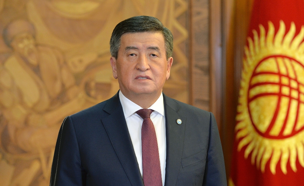 Kırgızistan Cumhurbaşkanı Ceenbekov istifa etti