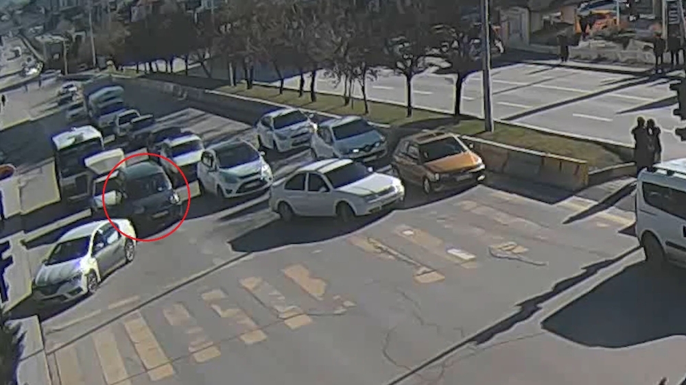 Kırıkkale’de ilginç trafik kazası kamerada