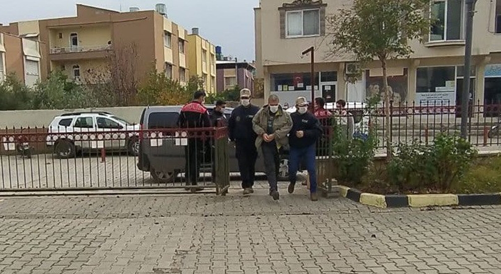 Kırmızı bültenle aranan Fransız terörist sınırda yakalandı