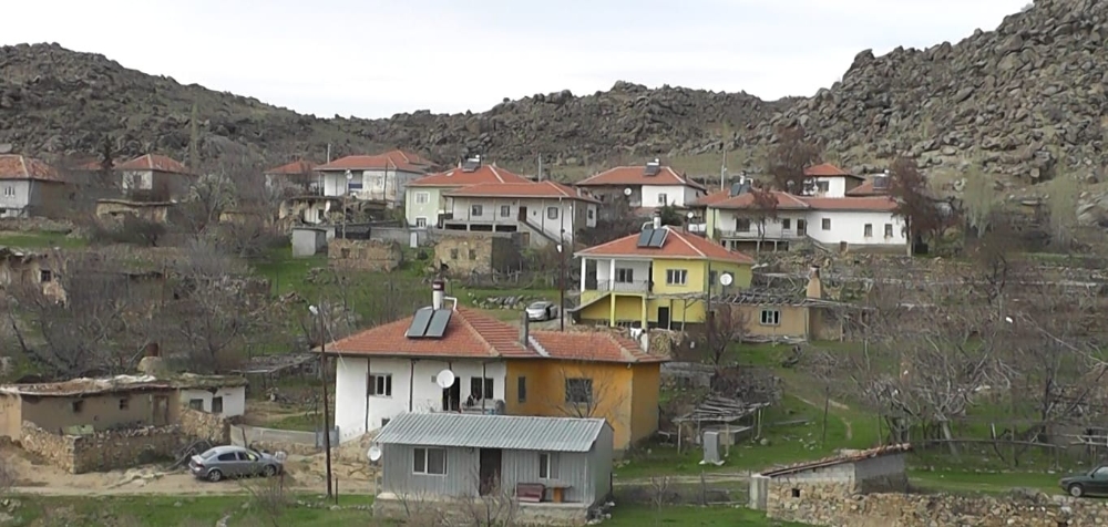 Kırşehir’de 80 dairenin olduğu 2 blok ve bir köyde karantina