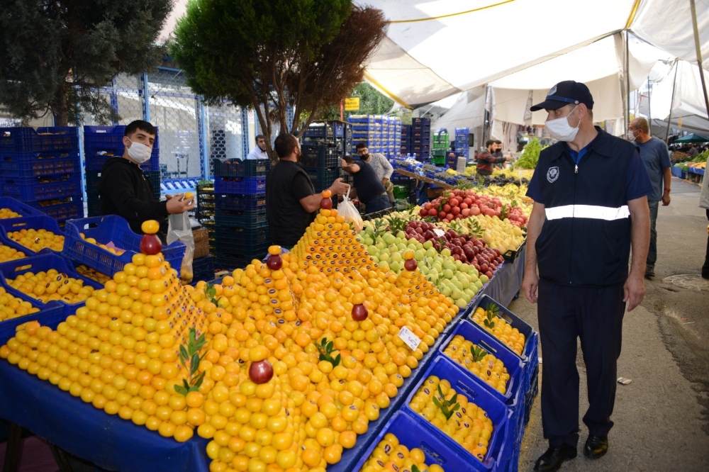 Kısıtlamalar öncesi Tuzla’da korona virüs denetimi