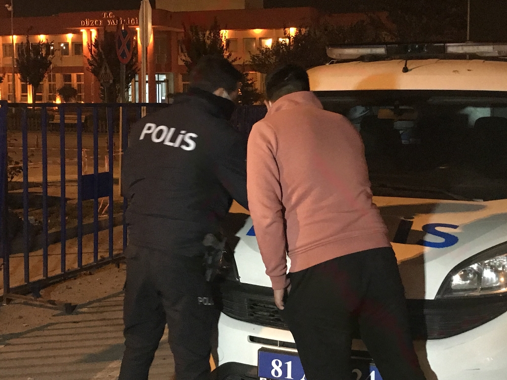 Kısıtlamaya aynı kavşakta ikinci kez yakalandı, 6 bin 300 lira ceza yedi