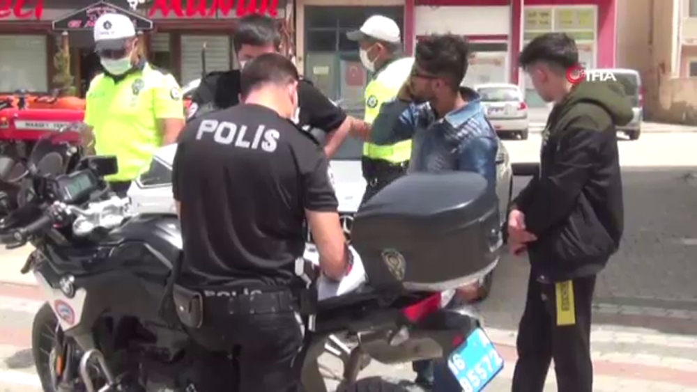 Kısıtlamaya uymayıp kuralları hiçe sayanlara ceza yağdı