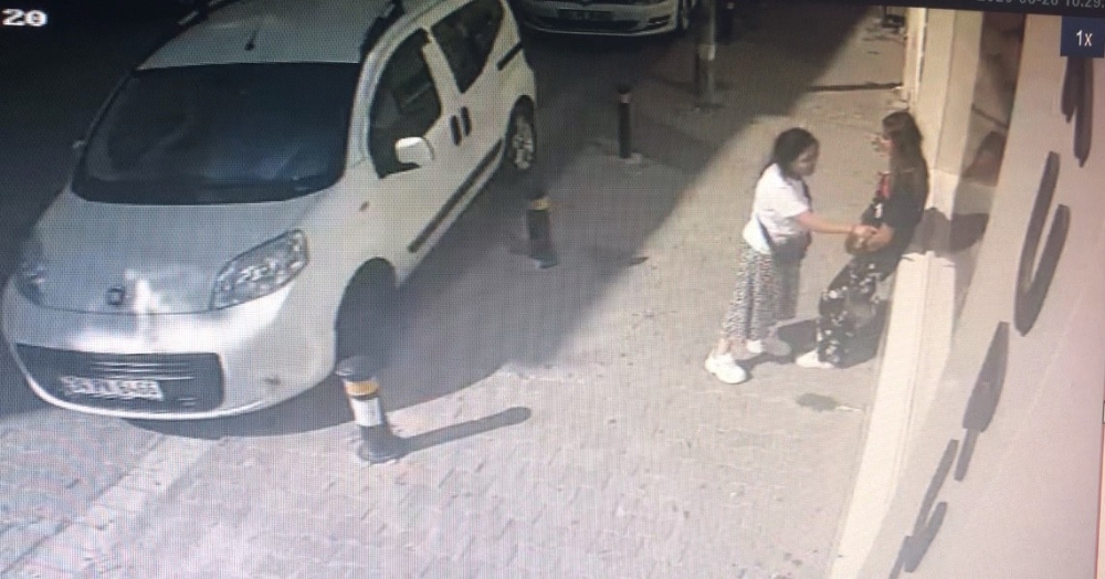 Kız kavgası kamerada