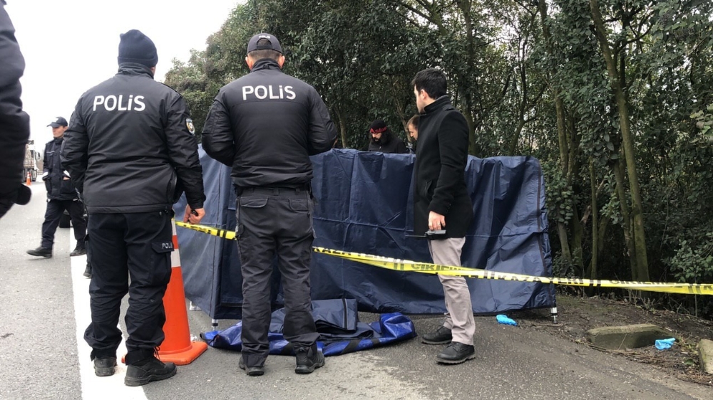 Kocaeli TEM’de battaniyeye sarılı halde bulundu