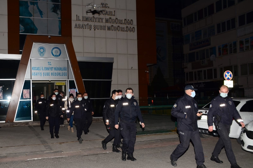 Kocaeli’de aranan 17 şüpheliye polis operasyonu