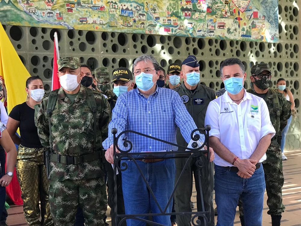 Kolombiya’da çifte silahlı saldırı: 13 ölü