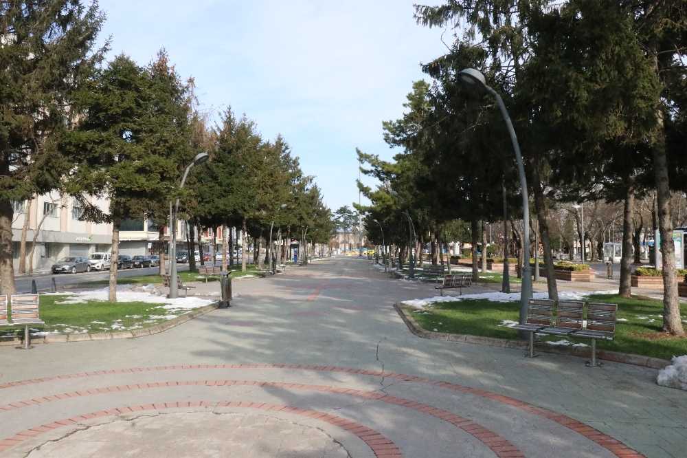 Kontrollü normalleşme sürecinde sokağa çıkma yasaklarına dikkat