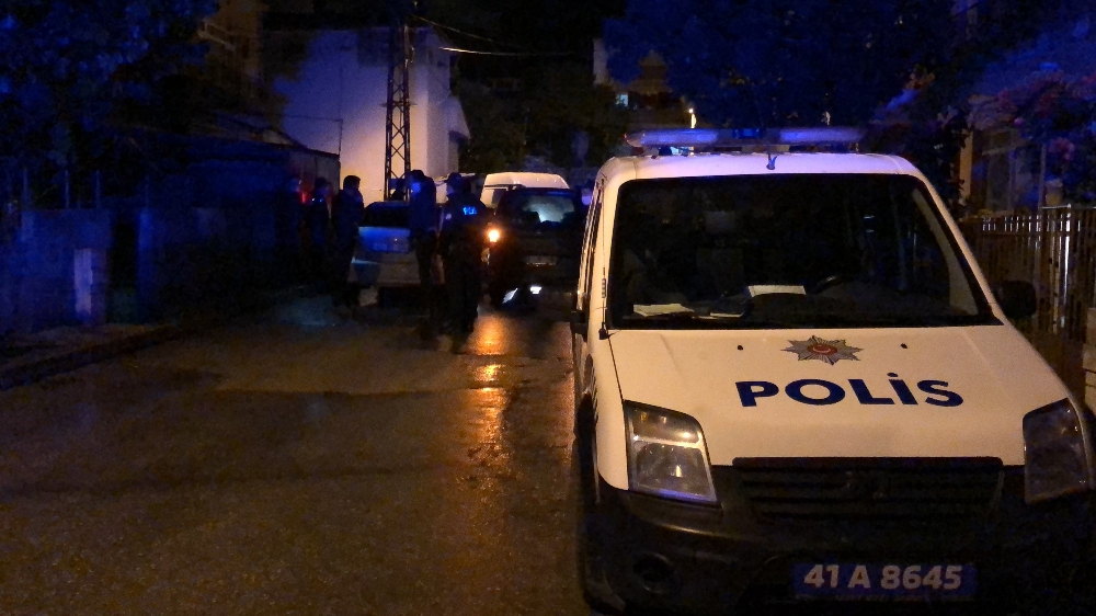 Konuşmak için yanına gittiği sevgilisinin 10 yaşındaki yeğenini vurdu