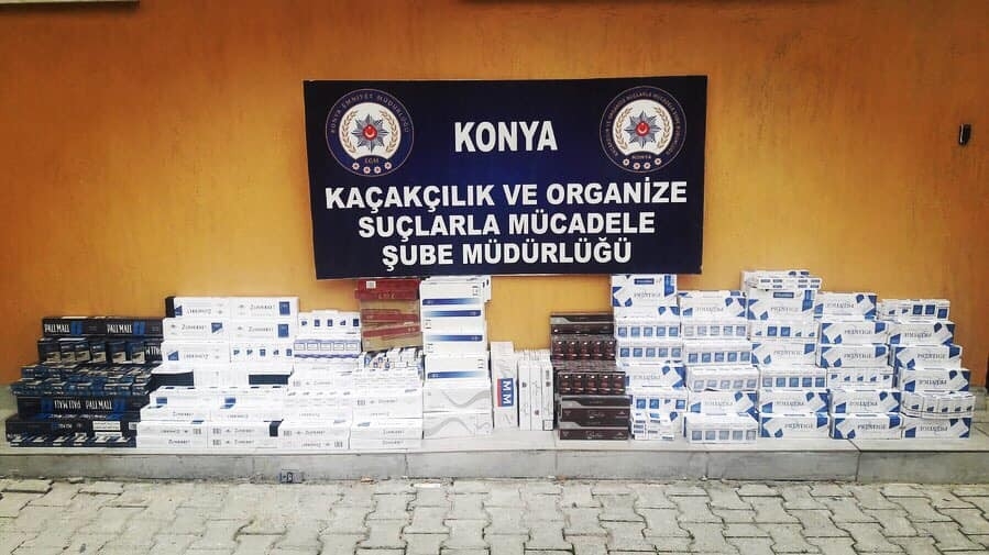 Konyada Durdurulan Tırlardan 54 Bin Litre Kaçak Akaryakıt Çıktı
