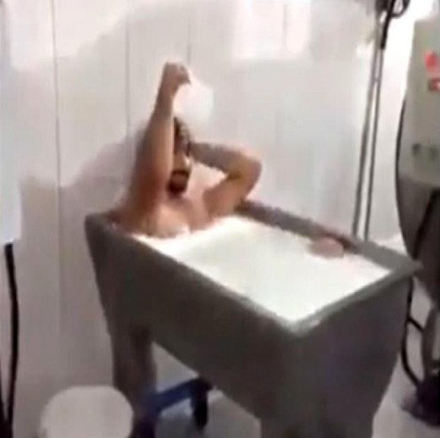 Konya’daki süt banyosu duruşması sürüyor