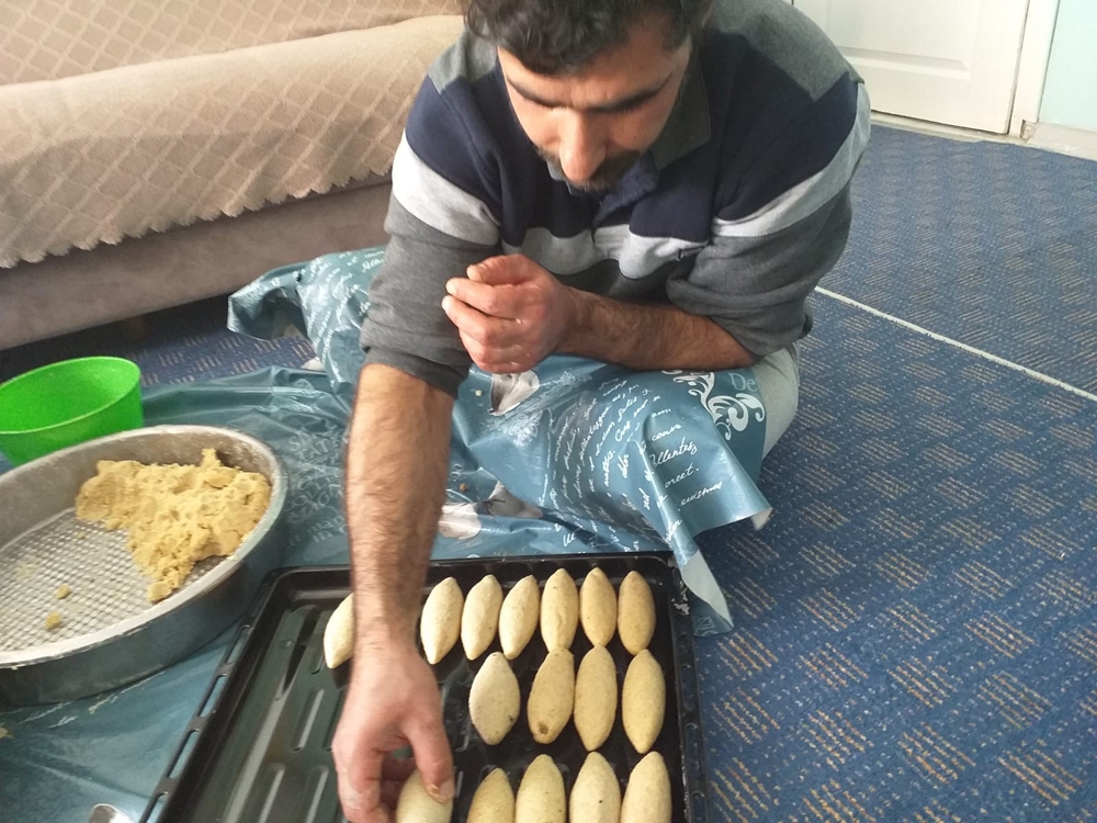 Korona evde kalan erkeklerin hünerlerini ortaya çıkardı