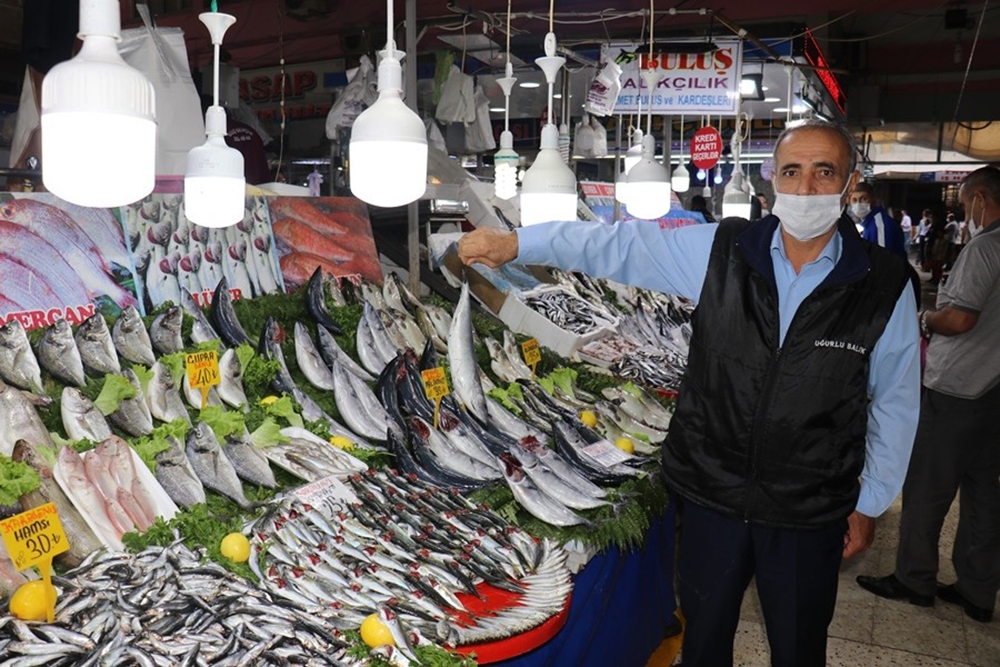 Korona virüs balık satışlarını da vurdu