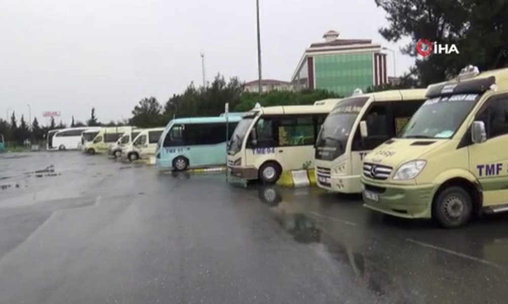 Korona virüs tedbirleri nedeniyle Silivri otogarı boş kaldı