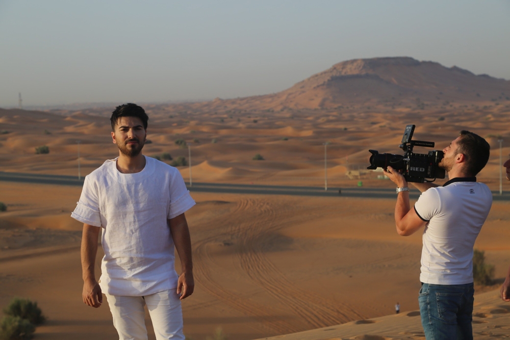 Koronavirüs, Tugay’ın şarkısını erteledi