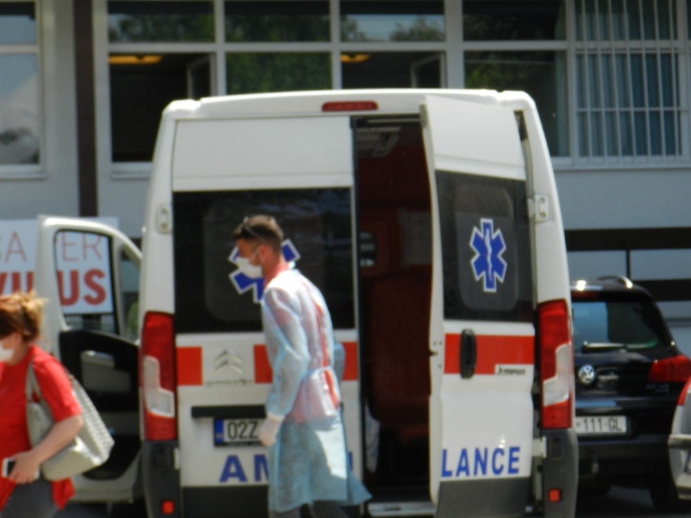 Kosova’da korona virüs tedbirleri geri getirildi