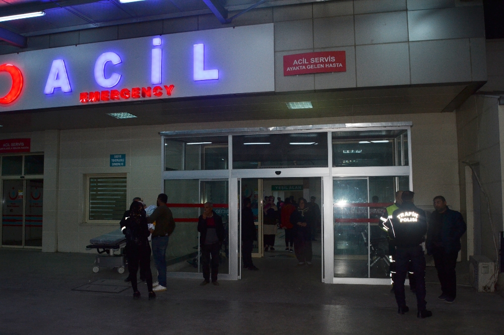 Kozanda 15 Mahkum Gıda Zehirlenmesi Şüphesiyle Hastanelik Oldu