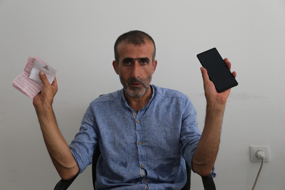 Kredi kartının limitini düşürmeye gitti, online alış verişle dolandırıldığını öğrendi