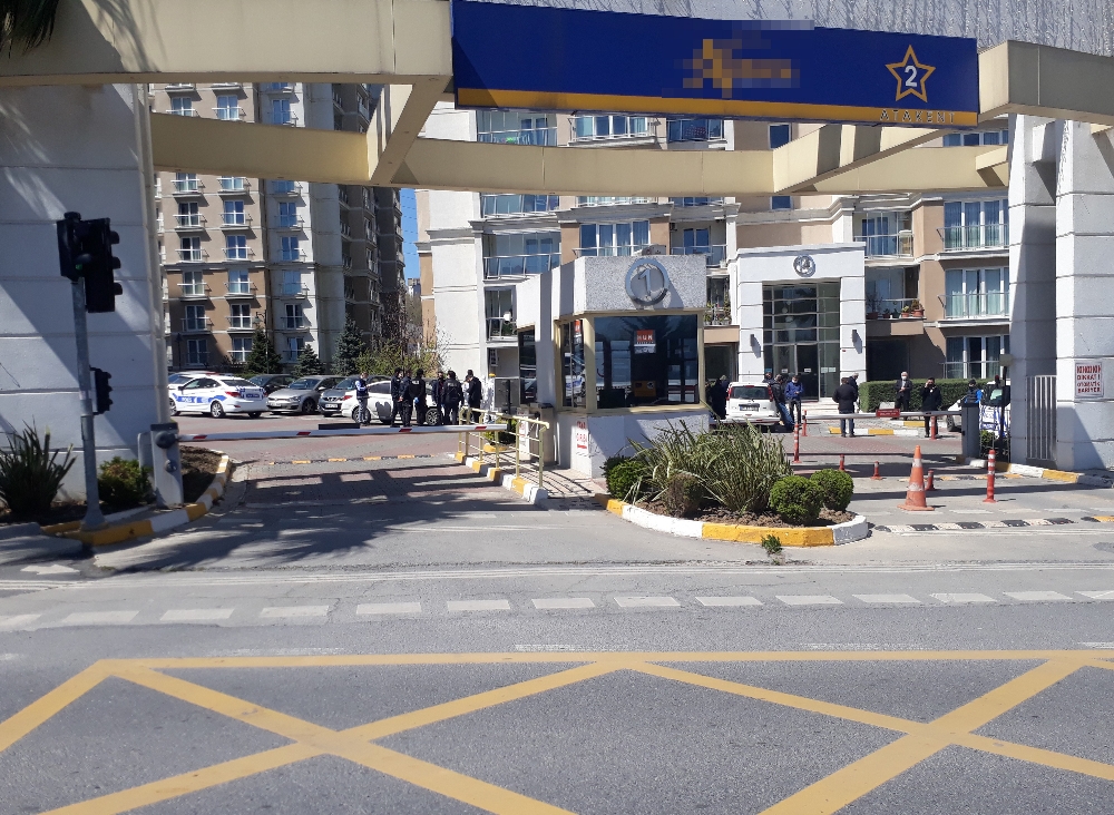 Küçükçekmece’de korona şüphesi: Evinde ölü bulundu