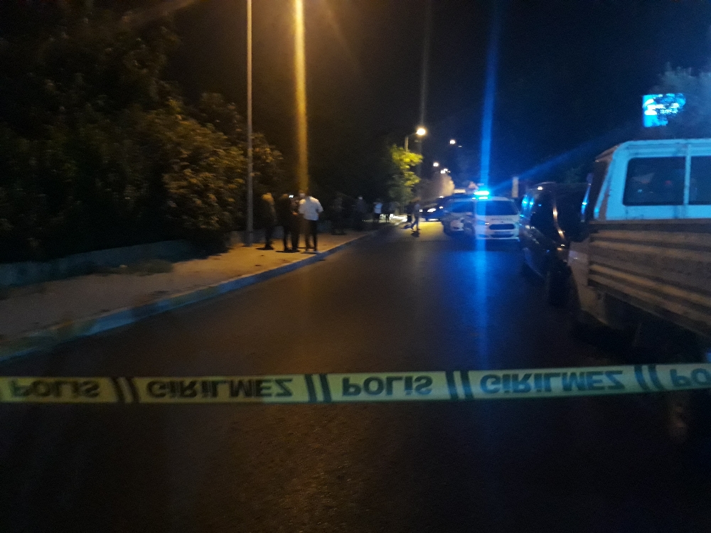 Küçükçekmece’de silahlı yaralama