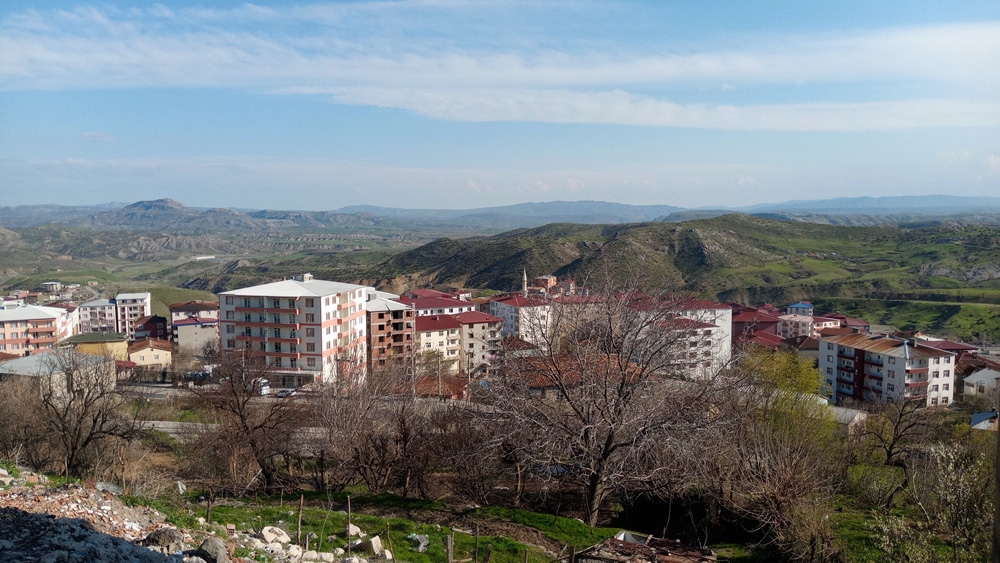 Kulp’ta hain saldırıda şehit olan siviller için sela okundu