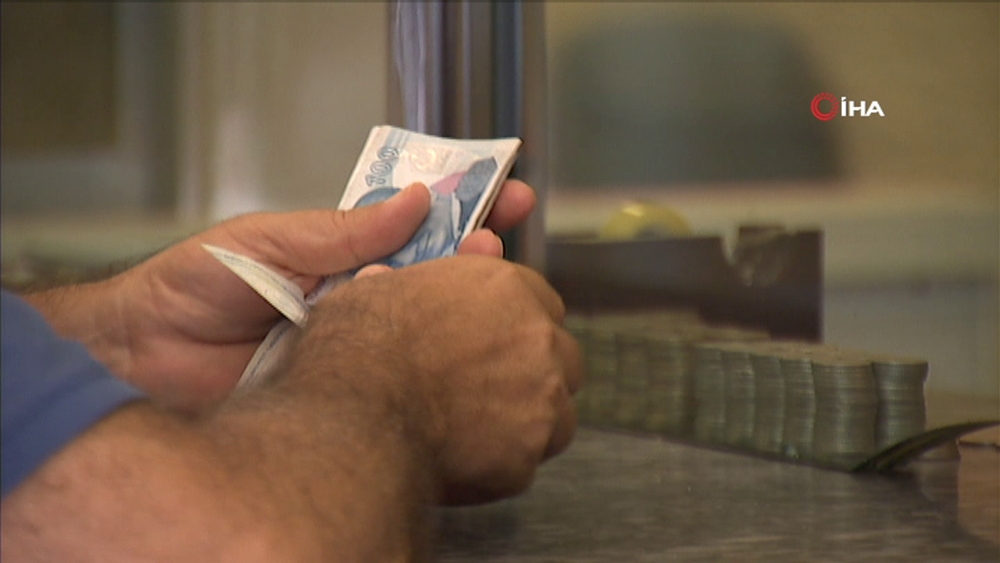 Kurban Bayramı emekli ikramiyesi ödemeleri başladı