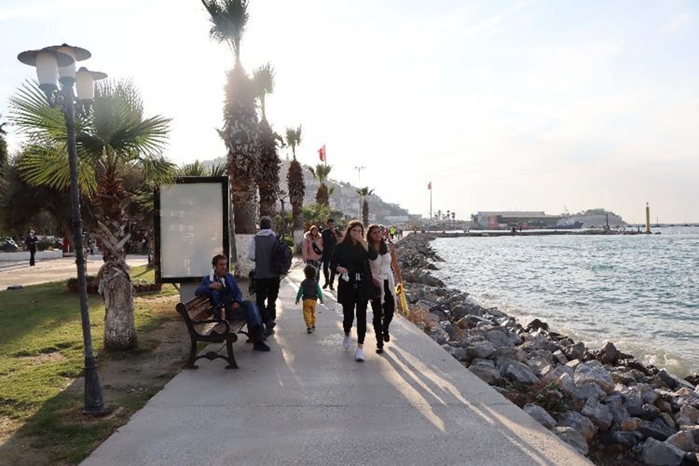 Kuşadası’nda 3.4 büyüklüğünde deprem