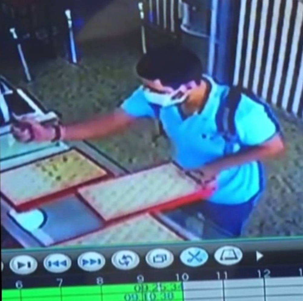 Kuyumcuya biber gazı sıkarak yüzükleri çalan şahıs yakalandı